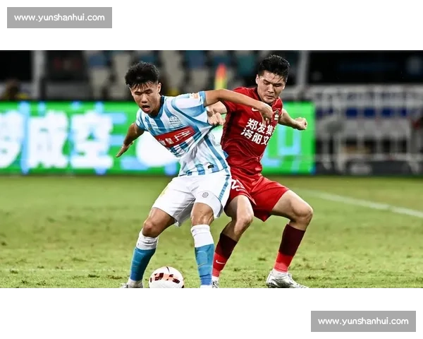 缝八针仍头球破门！黄紫昌带伤血战成铁汉