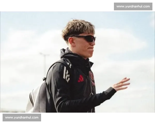 罗马诺确认加纳乔离队！曼联天才铁心留英超复仇新帅