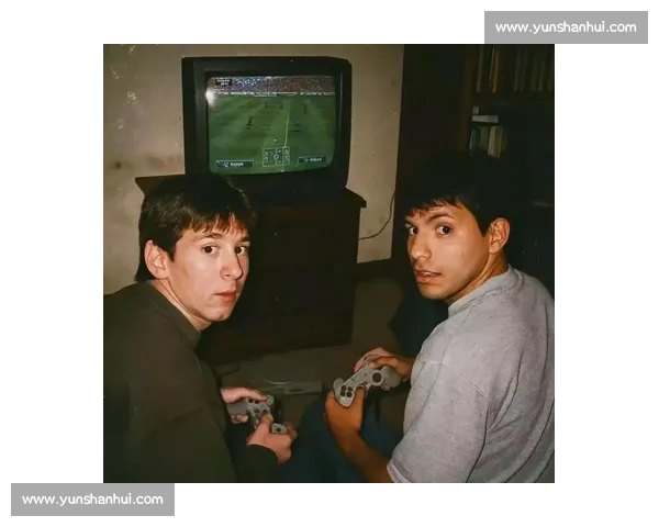 甲亢哥求见梅西遭阿奎罗毒舌:C 罗粉丝?他只能在家看世俱杯!