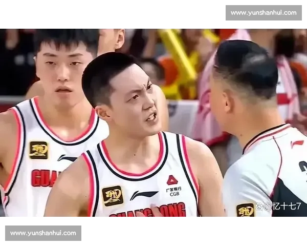 广东北控交易陷僵局！杜锋三筹码求购陈国豪，北控死磕胡明轩